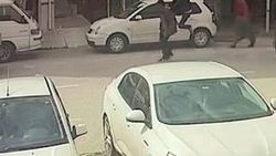 Antalya'da klima çalan hurdacıyı vatandaş yakaladı