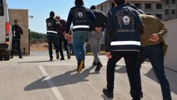 Antalya'da sahte ürün operasyonunda 4 kişi yakalandı