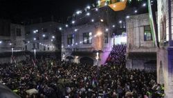 ABD'nin sözde barış planına sabah namazında protesto