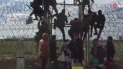 Göçmenler dikenli telleri aşmaya başladı