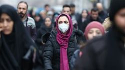 İran'da 63 kişi daha koronadan öldü