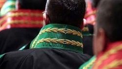 HSK, bir hakim ile iki savcıyı meslekten ihraç etti