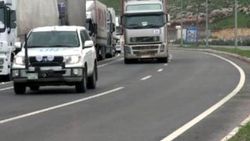 BM'den İdlib'e 74 tır insani yardım