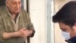 Zabıtaya sipariş veren yaşlı amca duygulandırdı