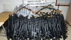 Hakkari'de 226 adet av tüfeği ele geçirildi