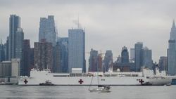 ABD ordusunun hastane gemisi New York'ta