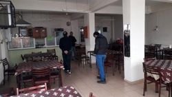 İstanbul'da polis kıraathaneleri bastı