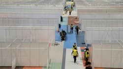 İngiltere'de hayatın normalleşmesi 6 ayı bulacak