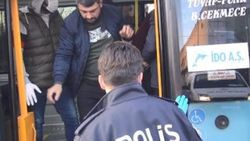 Esenyurt'ta minibüslerdeki kalabalıklık şaşırttı