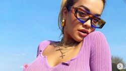 Rita Ora, koronavirüs nedeniyle çiftliğe yerleşti