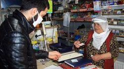 Vatandaşların 15 bin liralık bakkal borcunu ödedi