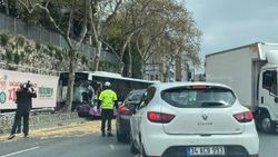İstanbul'da zincirleme trafik kazası: 3 yaralı