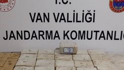 Van'da araziye gömülü 39 kilo eroin ele geçirildi