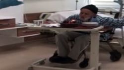 90 yaşındaki dede, koronayı yendi