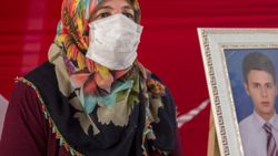 Diyarbakır'daki evlat nöbeti Ramazan'da da devam ediyor