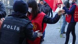 İstanbul'da sosyal mesafeli 1 Mayıs anması
