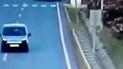 Antalya'da, otomobille motosiklet çarpıştı: 1 yaralı