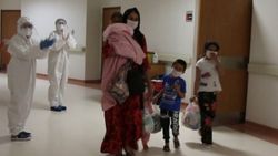 Şanlıurfa'da bebek ile 10 kişilik ailesi koronayı yendi