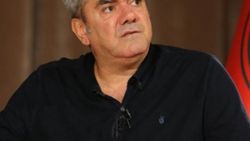 Yılmaz Özdil'in komşuları da mühür yedi