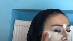 Yıldız Tilbe'den makyaj videosu