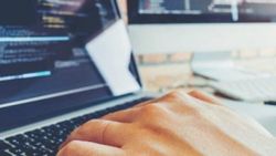 1 milyon yazılımcı projesi için online eğitimler devam ediyor