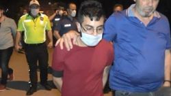 Bursa'da kısıtlamada polisten kaçarken yakalandı