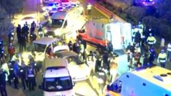 Ankara'da polis uygulama noktasına araç daldı