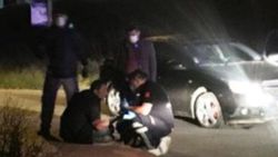 Kaldırıma çarpan alkollü sürücü, girdiği tarlada sızdı