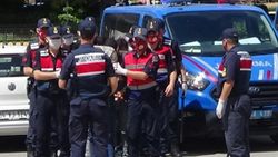 Antalya'da demir çubuklu kavgada 6 kişi gözaltına alındı