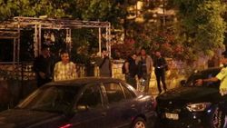 Karaman'da otomobil park halindeki araçlara çarptı