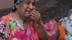 Adana'da 75 yaşındaki annelerini sokağa attılar