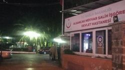 İzmir’de bıçaklı kavga: 1’i ağır 2 yaralı