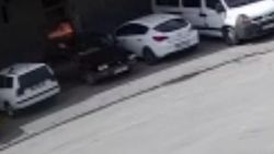 İzmir’de otomobilin LPG tankı patladı: 2 ağır yaralı