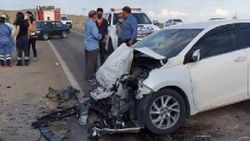 Kırşehir'de köpekten kaçan sürücü kaza yaptı: 2 ölü