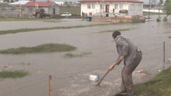 Kars’ta sağanak yağış ev ve arazileri su altında bıraktı