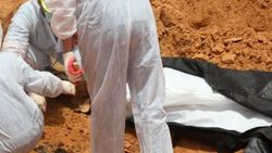 Libya'da bulunan toplu mezarlardan 48 ceset çıkarıldı