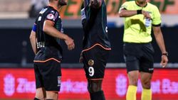 Efecan ile Cisse kapıştı