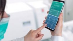 İngiltere, korona uygulamasında Apple ve Google'ı seçti