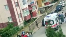 Sivas'ta küçük kıza çarpan sürücüye darp anı kamerada