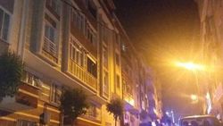 Sultangazi'de 3 bina, çökme tehlikesiyle tahliye edildi