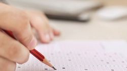 ÖSYM'den YKS'ye girecek adaylara saat uyarısı