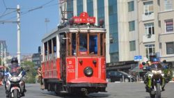 İstanbul’da 112’nin motosiklet ambulansı hizmete girdi