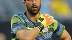 Claudio Bravo'dan Beşiktaş yalanlaması
