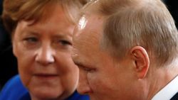 Merkel ve Putin Ukrayna, İran ve Libya'yı görüştü