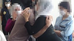 Mersin'de teslim olan PKK'lı ailesiyle buluşturuldu