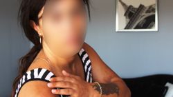 Muğla'da tanımadığı kadını levye demiriyle darbeden adam