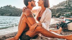 Deniz Baysal eşi Barış Yurtçu ile tatilde