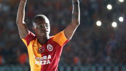 Seri: Tanrı isterse Galatasaray'da kalırım