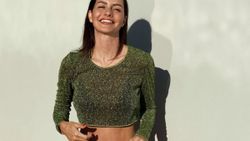 Yasemin Özilhan, eşini takipten çıktı