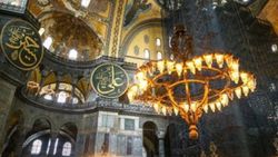 Ayasofya'da ilk namaz programı şekilleniyor